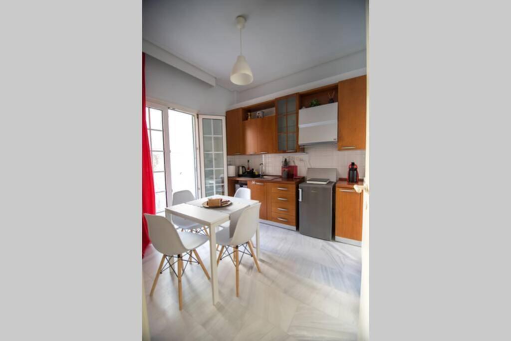 Your Cozy Downtown Home - Apartment Larissa Exterior photo